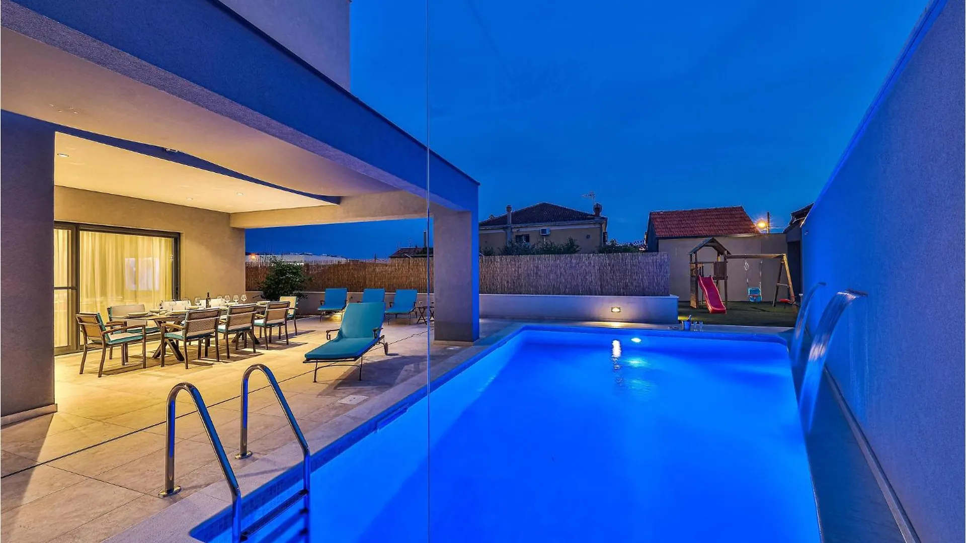 Holiday home Beautiful Home In Trogir With Kitchen