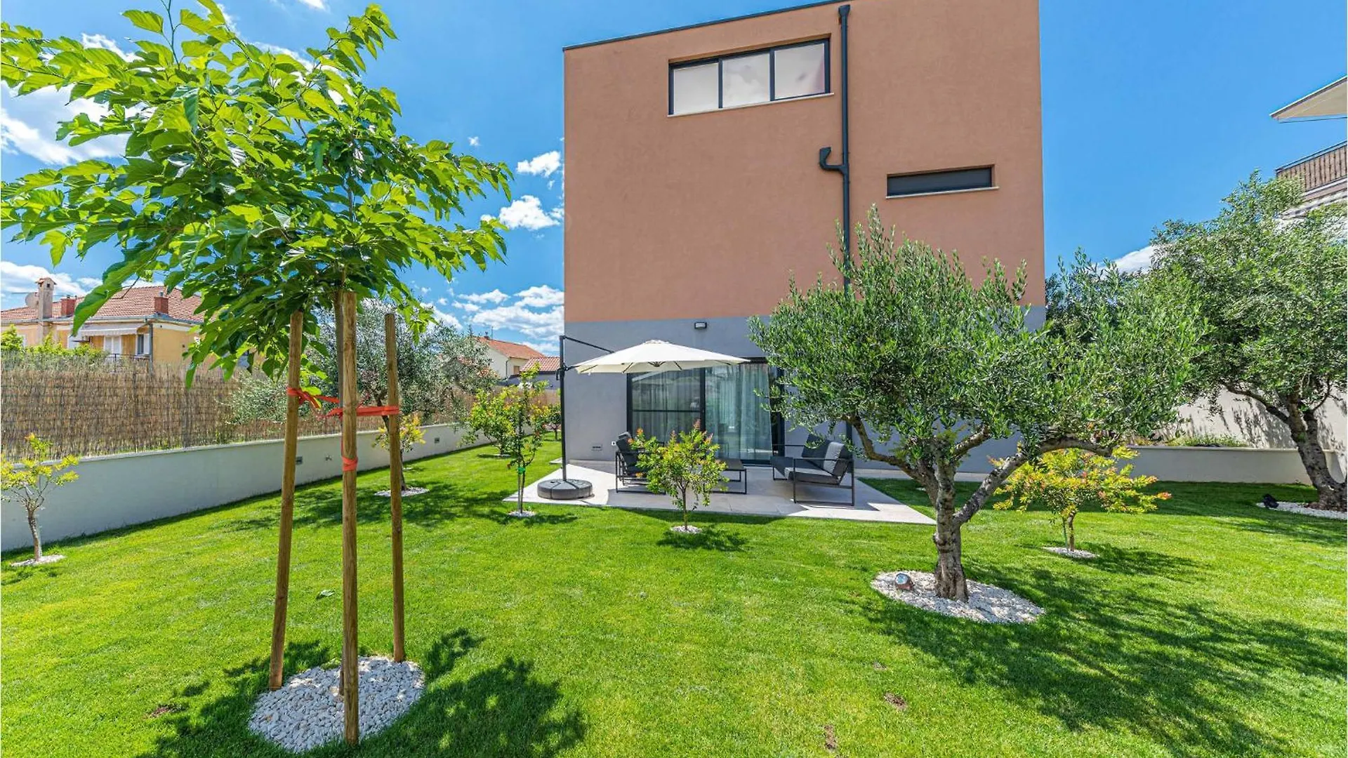 Beautiful Home In Trogir With Kitchen Holiday home
